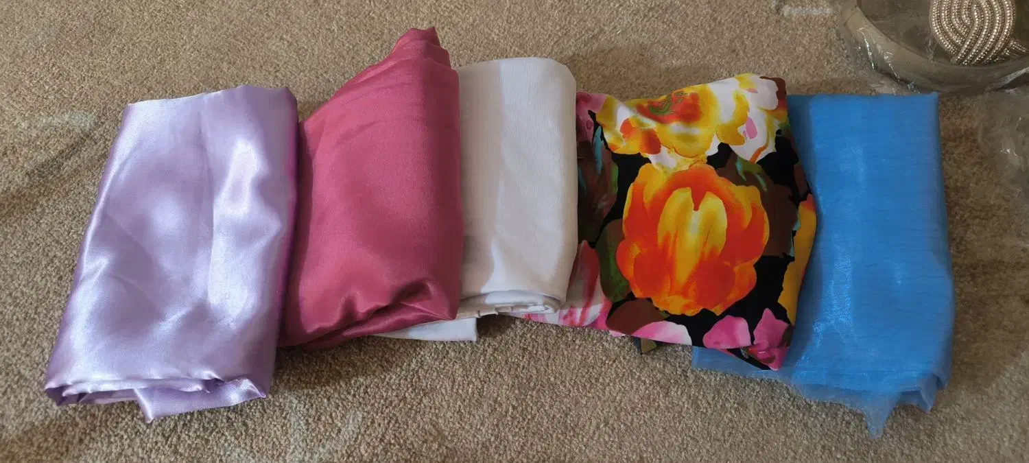 قواره پارچه|لوازم خیاطی و بافتنی|شاهینشهر, عطار|دیوار