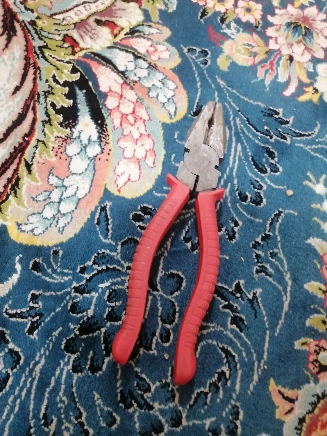 آچار انبردست|ابزارآلات|رشت, حمیدیان|دیوار