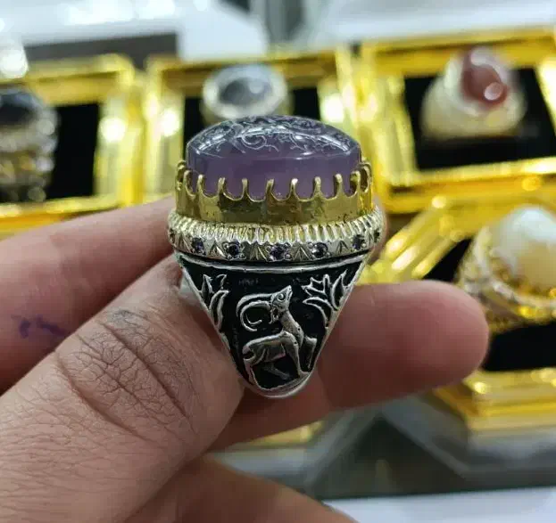 انگشتر نقره کلکسیونی قلمزنی با عقیق سوسنی حکاکی|بدلیجات|لنجان, |دیوار