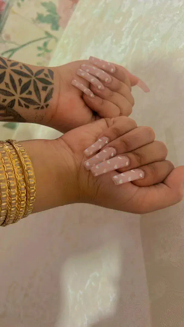 کاشت ناخن درخانه تمام خدمات با کیفیت|خدمات آرایشگری و زیبایی|ری, شهید بهشتی|دیوار