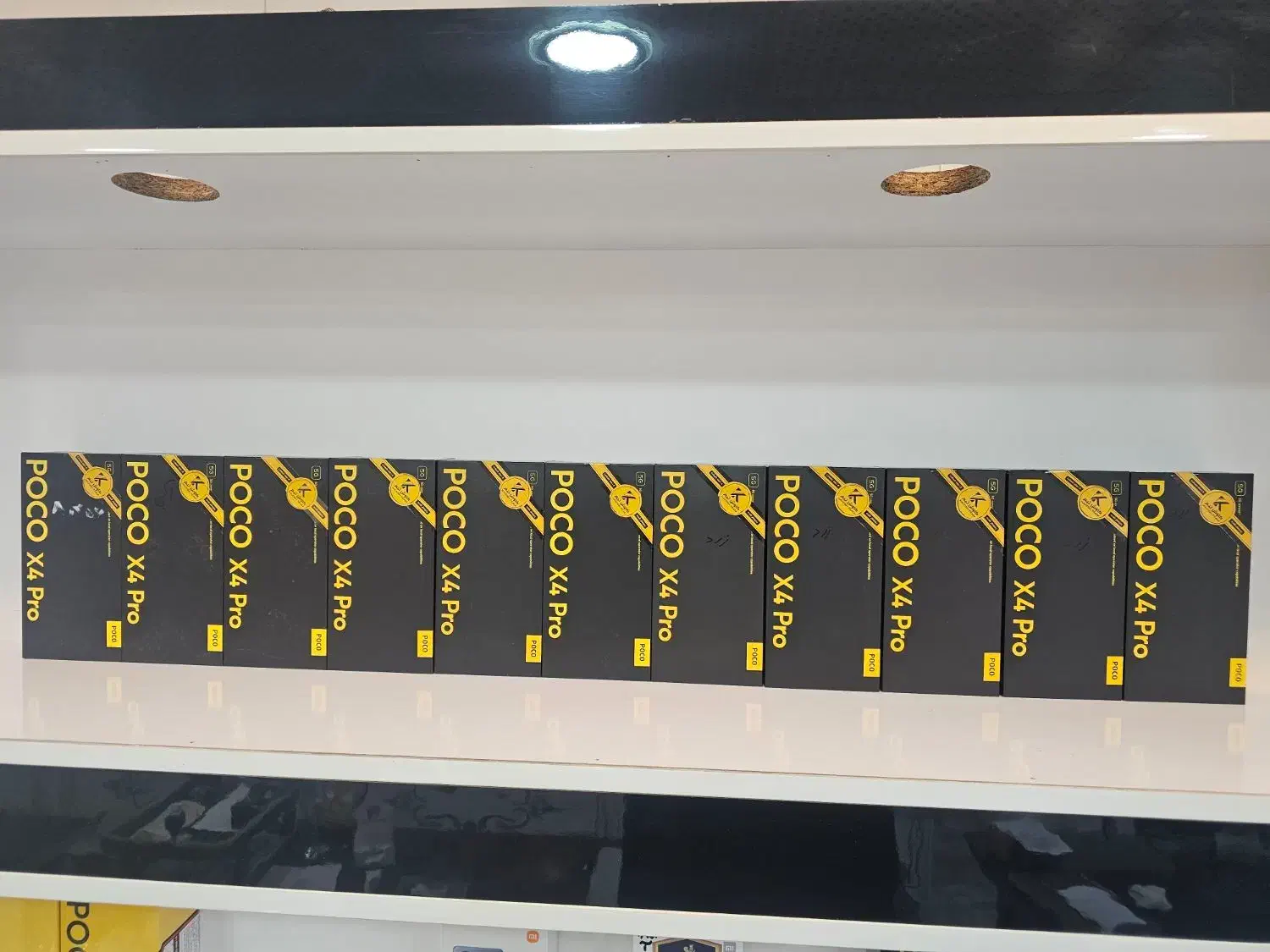 پوکو ایکس ۴ پرو|موبایل|یزد, |دیوار