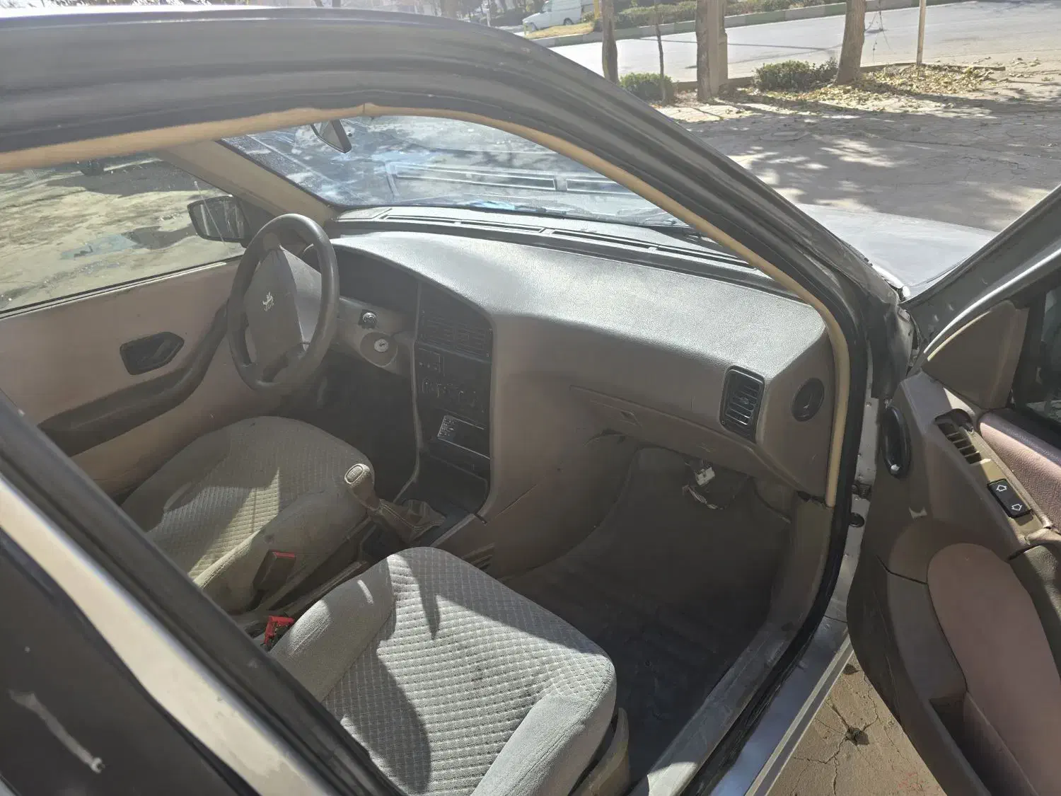 پژو ۴۰۵ دوگانه فابریک تو کرم مدل۹۰ پول لازم|خودرو سواری و وانت|لنجان, |دیوار