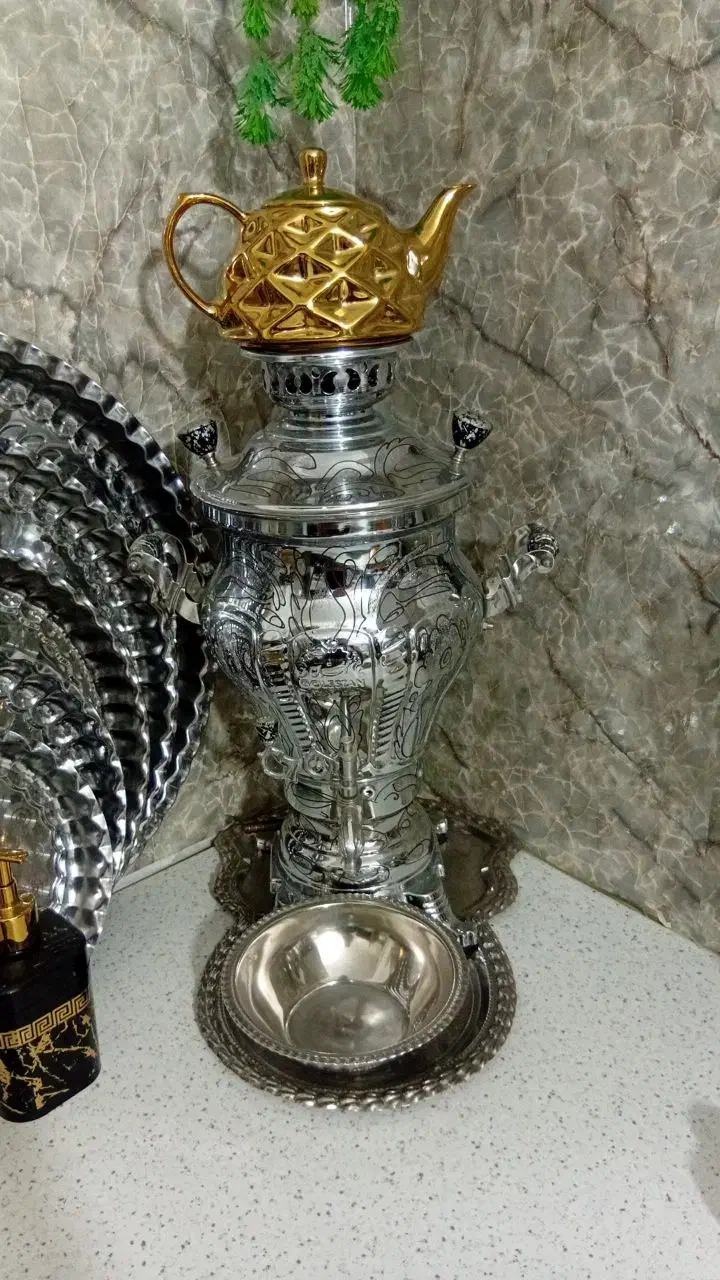 سماور نو استفاده نشده کنار بوده|سماور، چای‌ساز، قهوه‌ساز|قم, امامزاده ابراهیم|دیوار