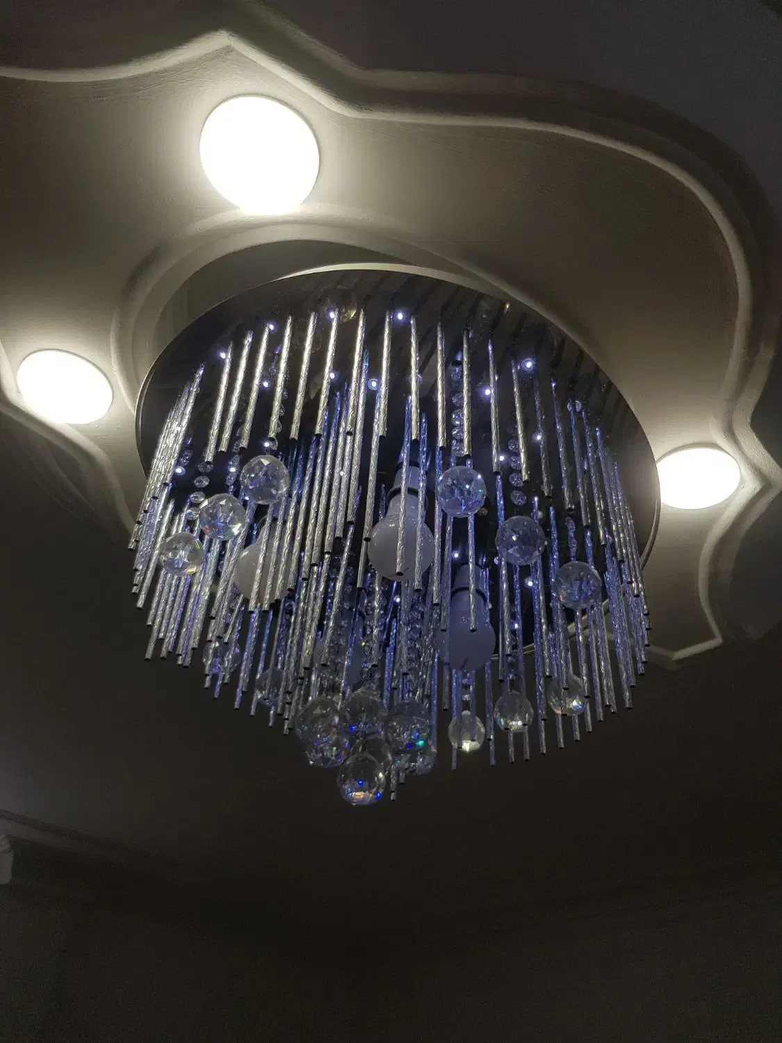 لوستر|لوستر و چراغ آویز|تهران, صاحب الزمان|دیوار