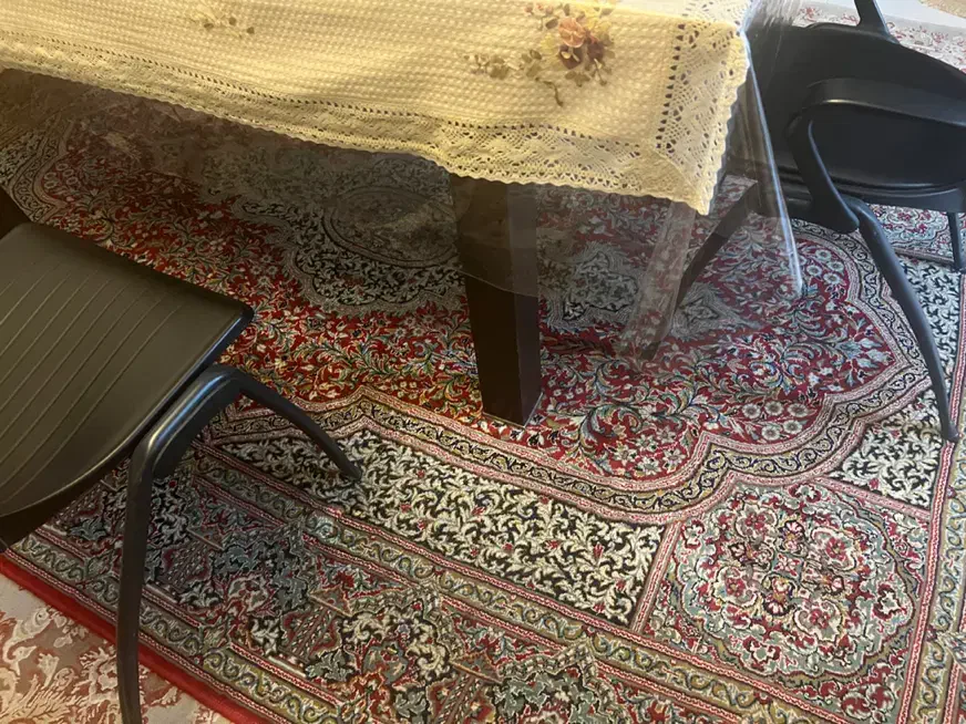 فرش قرمز/لاکی ۴ و ۶ متری ماشینی|فرش|تهران, توحید|دیوار