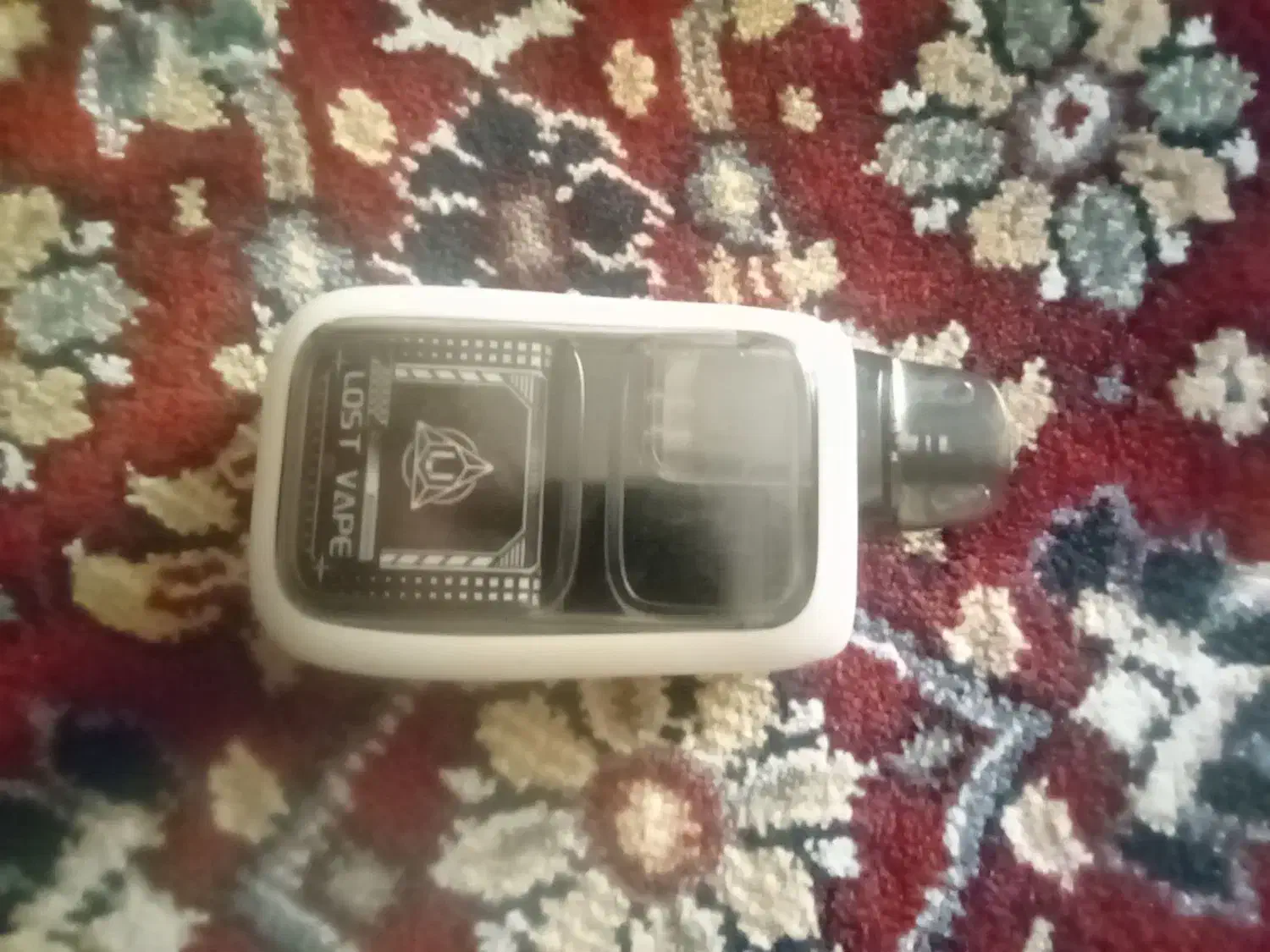 ویپ شب رنگ|زیورآلات و اکسسوری|شیراز, بید زرد|دیوار