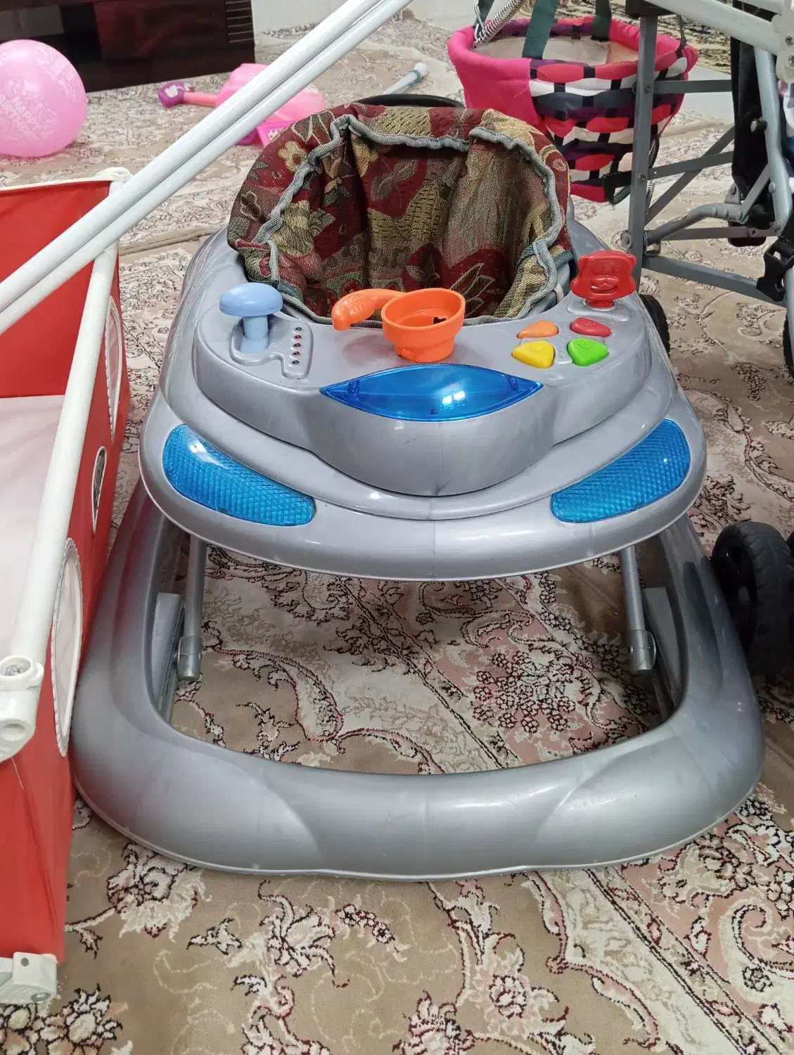 سیسمونی|کالسکه و لوازم جانبی|قم, علی آباد سعدگان|دیوار