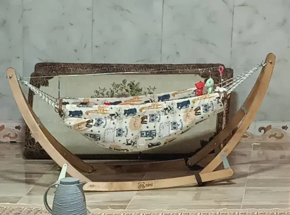 ننو درحد نو|تخت و صندلی بچه|خرمشهر, |دیوار