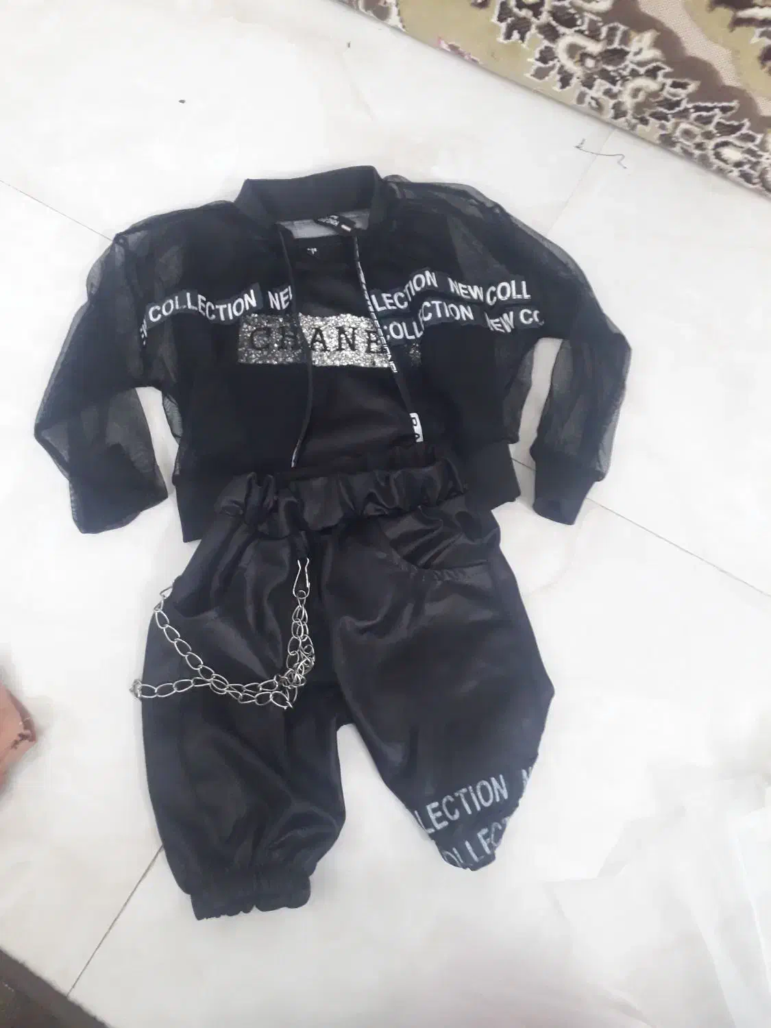 لباس بچگانه|کفش و لباس بچه|آمل, |دیوار