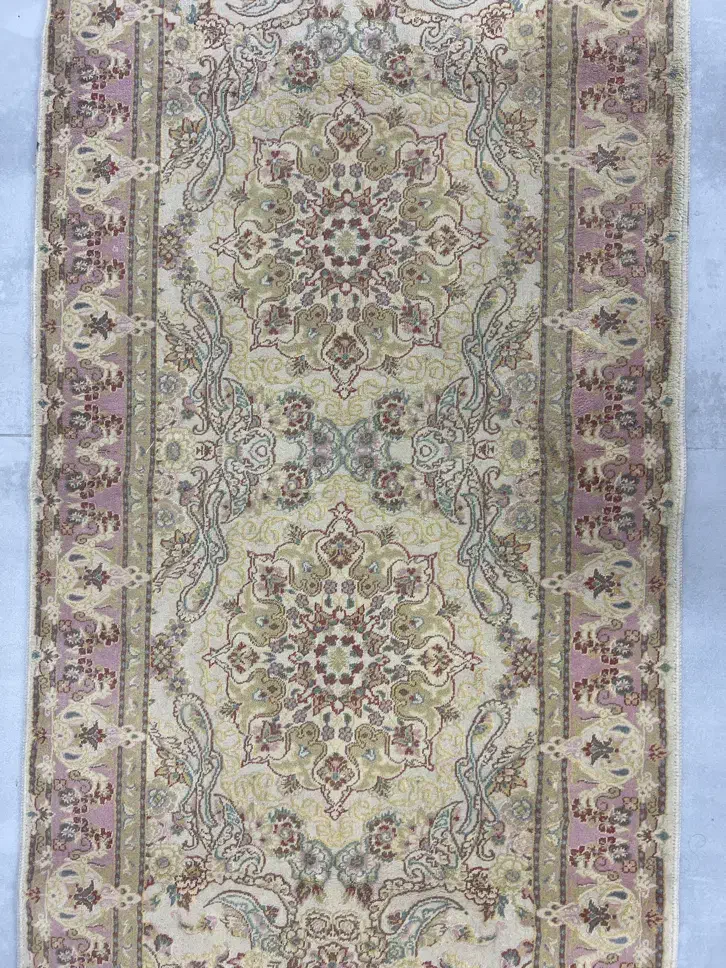 قالیچه راهرو یا آشپزخانه|فرش|تهران, سهروردی|دیوار