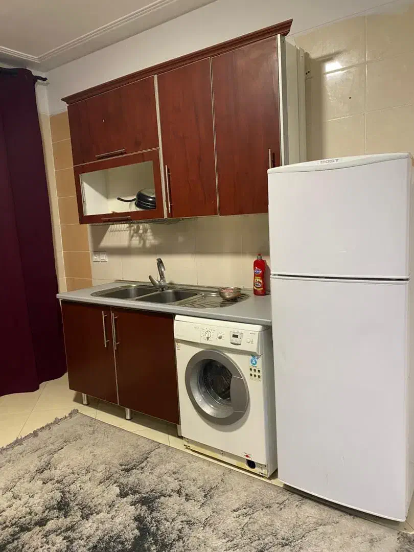 اجاره روزانه سوییت آپارتمان/چیتگر|اجارهٔ کوتاه‌مدت آپارتمان و سوئیت|تهران, گلستان (شهرک راه آهن)|دیوار