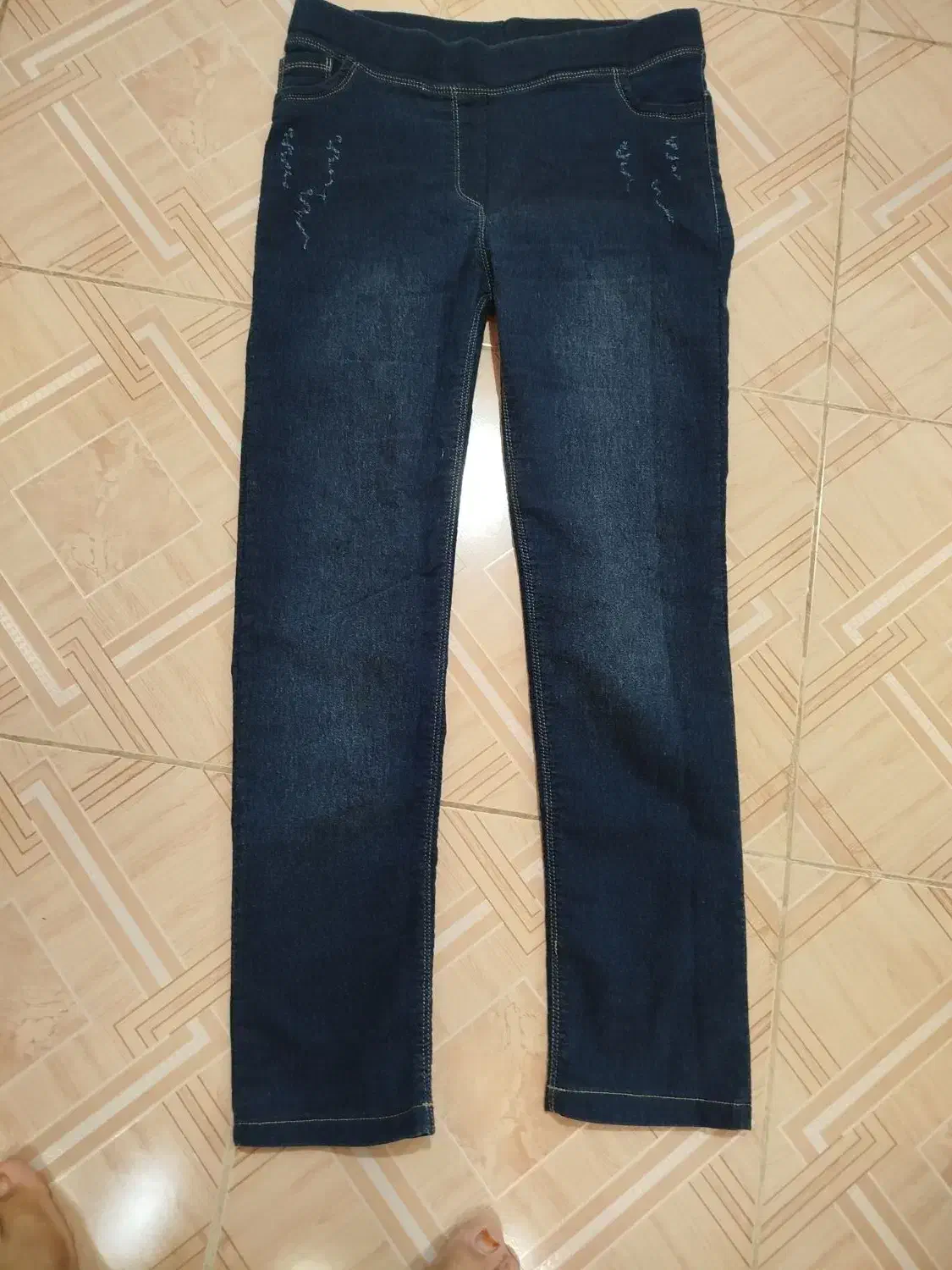 شلوار لی زنانه و دخترانه همه نونو دونه 300مقطوع|لباس|قشم, |دیوار