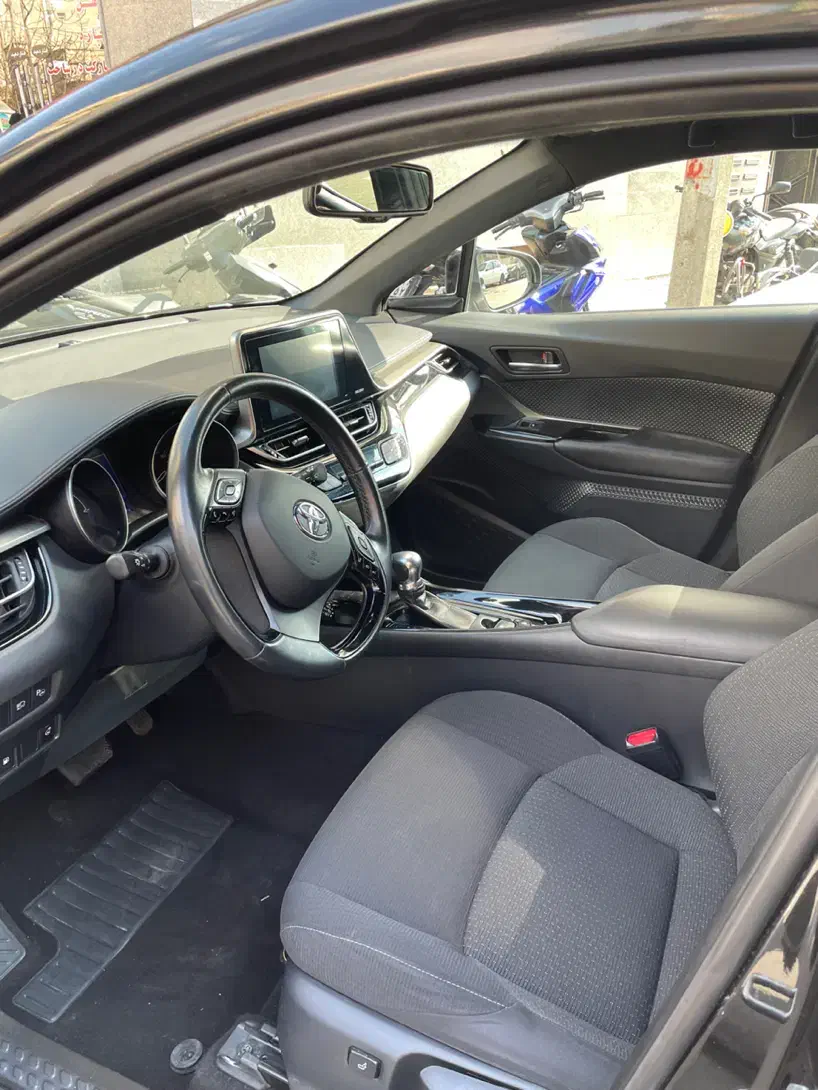 تویوتاchr2018|خودرو سواری و وانت|تهران, صفا|دیوار