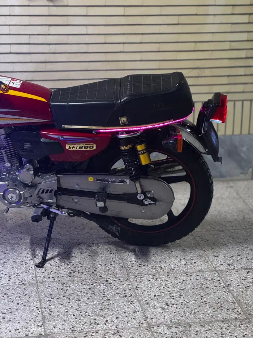 هندا ۲۰۰ پیشرو|موتورسیکلت|خمینیشهر, |دیوار