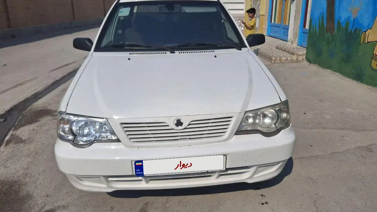 132 تمیز یه گلگیر رنگ یکی از شاسی جلو ترک ریز|خودرو سواری و وانت|بندر کنگان, |دیوار