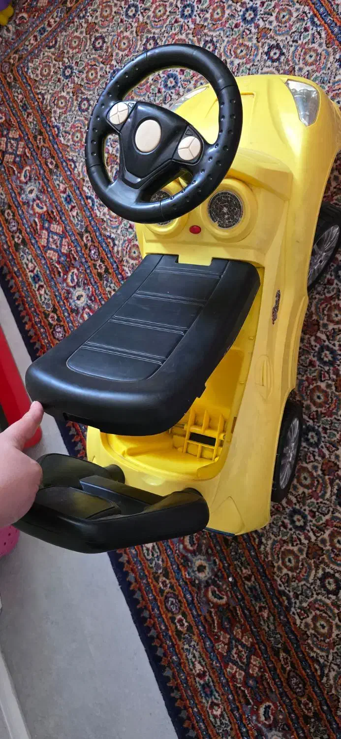 ماشین کودک موزیکال|اسباب‌بازی بچه|تهران, منیریه|دیوار