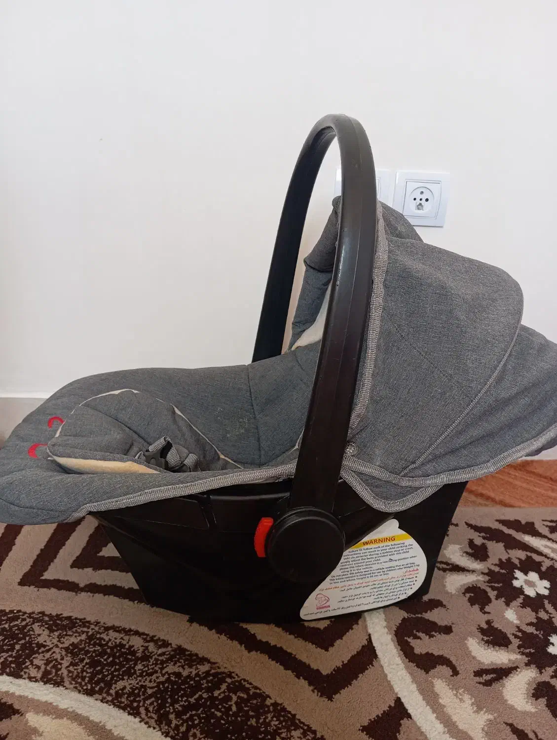 رورولک وکریر|کالسکه و لوازم جانبی|تبریز, |دیوار