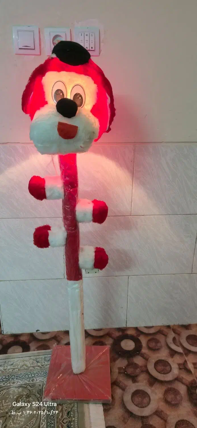 چوبی لباسی چراغ دار کودک|اسباب و اثاث بچه|شیراز, تندگویان|دیوار