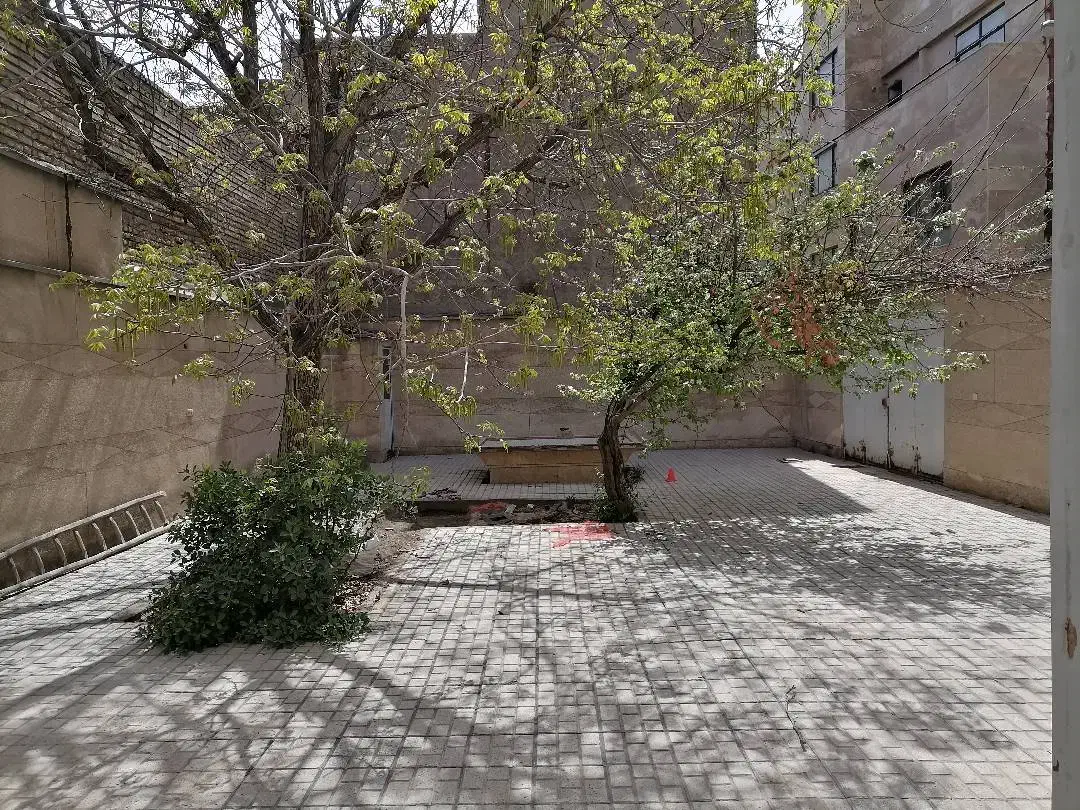 منزل فروشی نزدیک حرم|فروش خانه و ویلا|مشهد, شهید هاشمی نژاد|دیوار