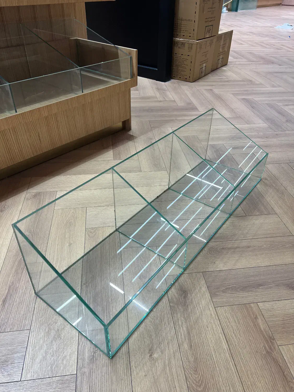 باکس شیشه ای آجیل فروشگاهی|فروشگاه و مغازه|تهران, پاسداران|دیوار