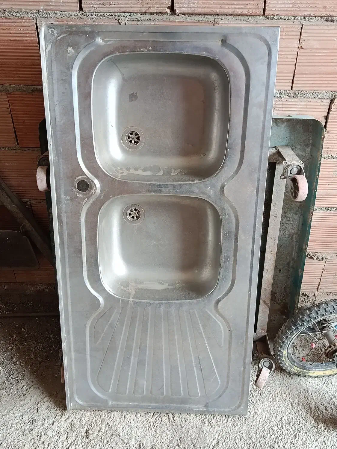 سینک دو قلو 120|آب‌چکان و نظم‌دهنده ظروف|پاکدشت, حصار امیر|دیوار