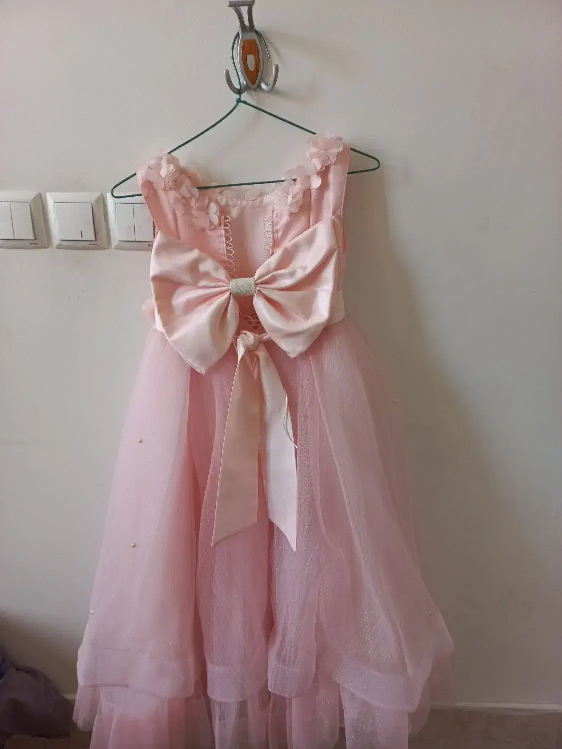 لباس مجلسی دخترونه|کفش و لباس بچه|قم, سالاریه|دیوار