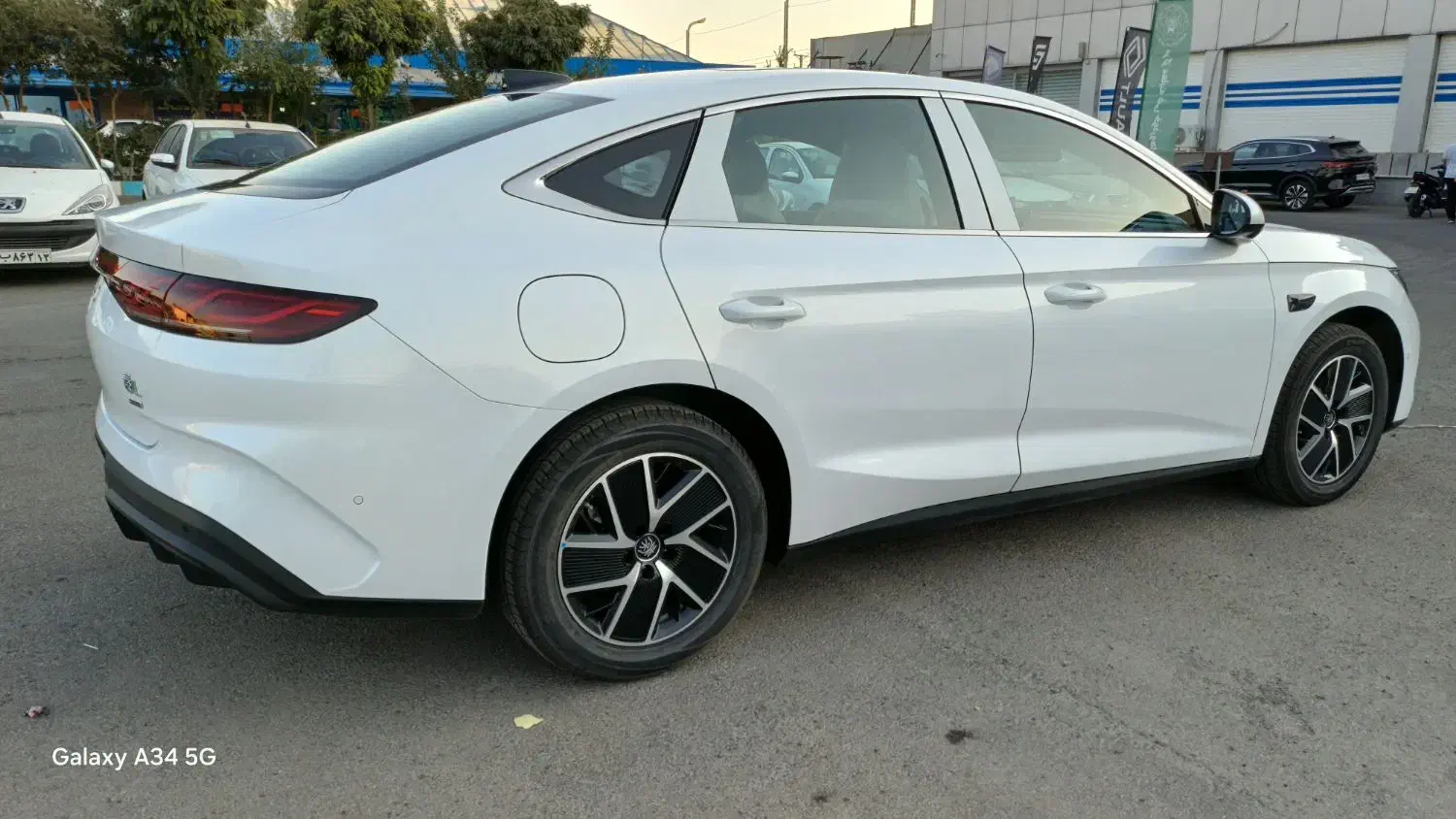 BYD چین ال|خودرو سواری و وانت|تهران, چیتگر جنوبی|دیوار