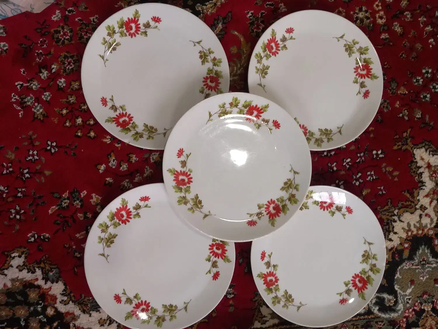 همه باهم|ظروف سرو و پذیرایی|رشت, جانبازان|دیوار