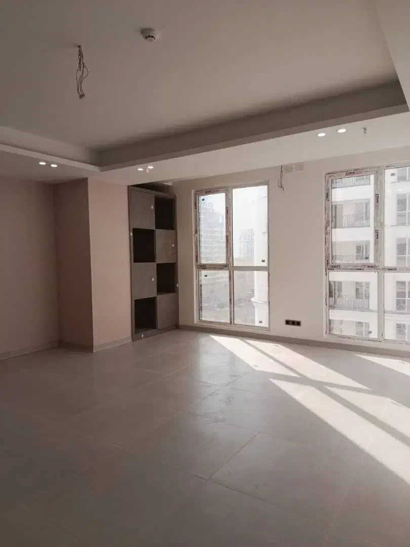 ۱۱۰ تا۱۲۰ متر دو خواب کلیدنخورده رونیکا پالاس کوهک