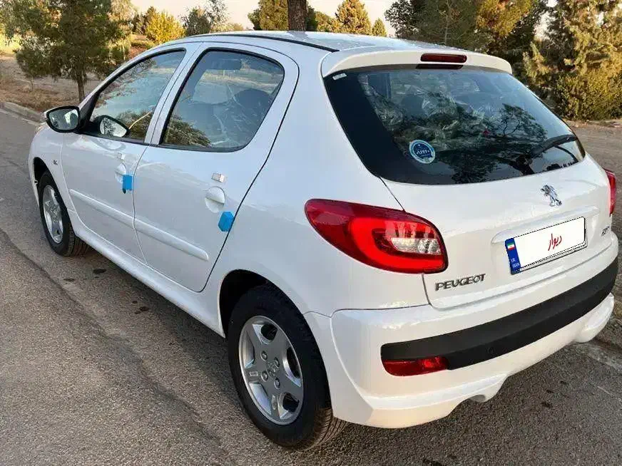 ۲۰۷ اتومات tu5pصفر کیلومتر|خودرو سواری و وانت|اصفهان, سپاهان‌شهر|دیوار