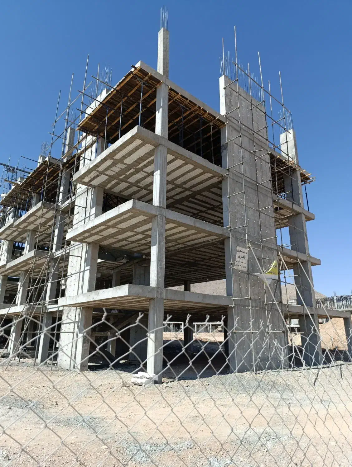 آپارتمان صدمتری با حداقل پیش پرداخت|فروش آپارتمان|شهرکرد, |دیوار