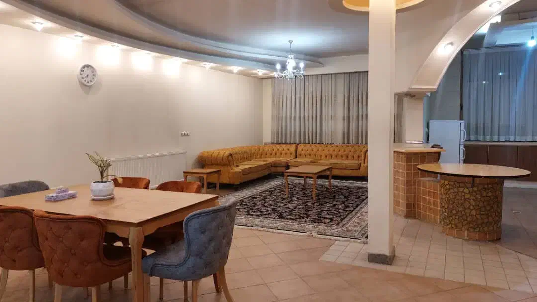 منزل مبله بسیار تمیز و مرتب هتلی|اجارهٔ کوتاهمدت آپارتمان و سوئیت|شیراز, قدوسی غربی|دیوار