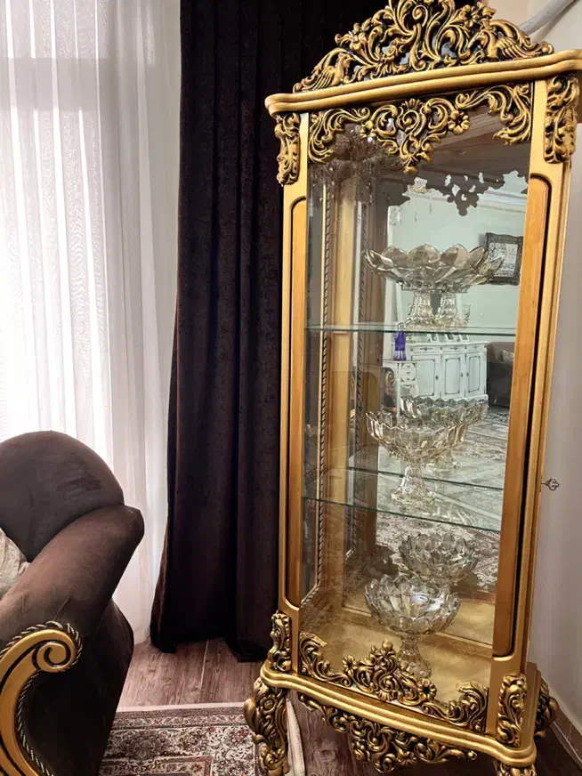 بوفه سالم کاملا تمیز مناسب جهیزیه|بوفه، ویترین، کنسول|عجب شیر, |دیوار