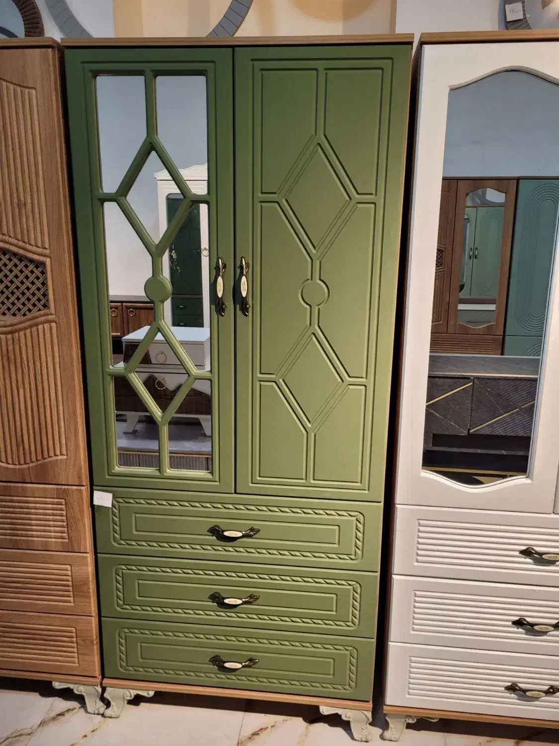 کمد|جاکفشی، کمد، دراور|رامند, |دیوار