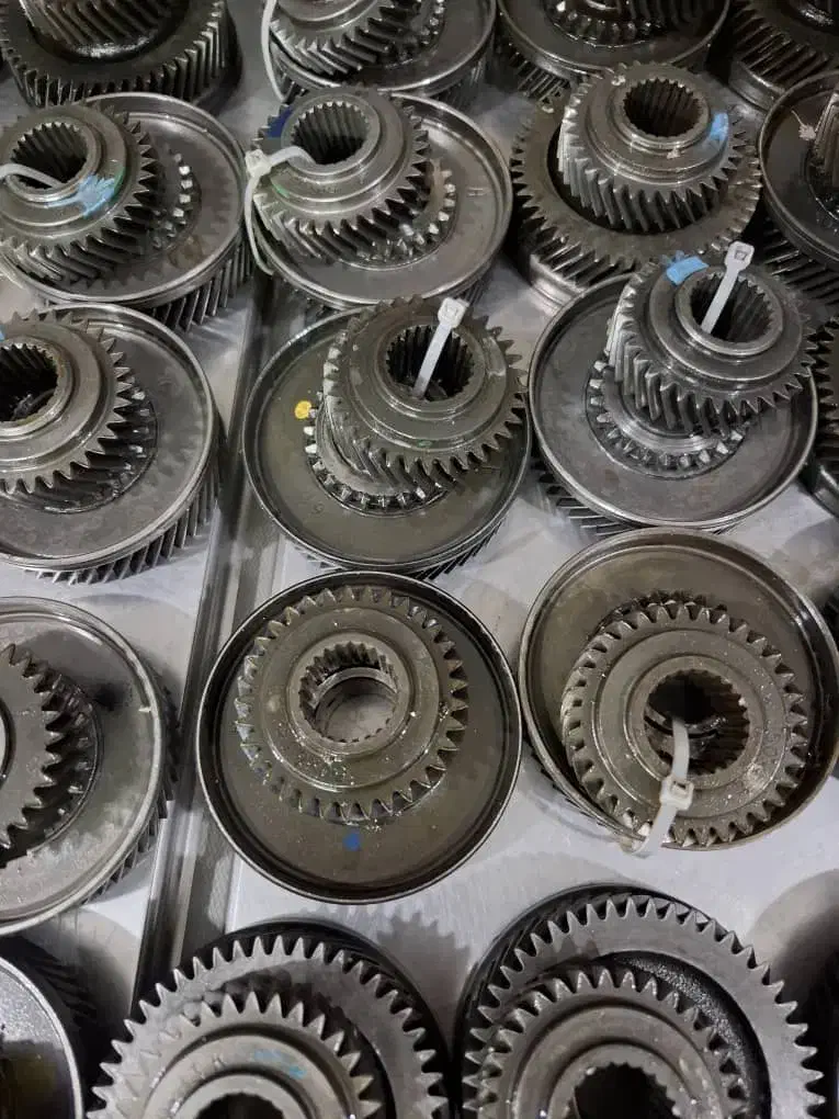 امداد مکانیک تعمیر کار خودرو سیار و ثابت شبانه روز|خدمات موتور و ماشین|یزد, |دیوار