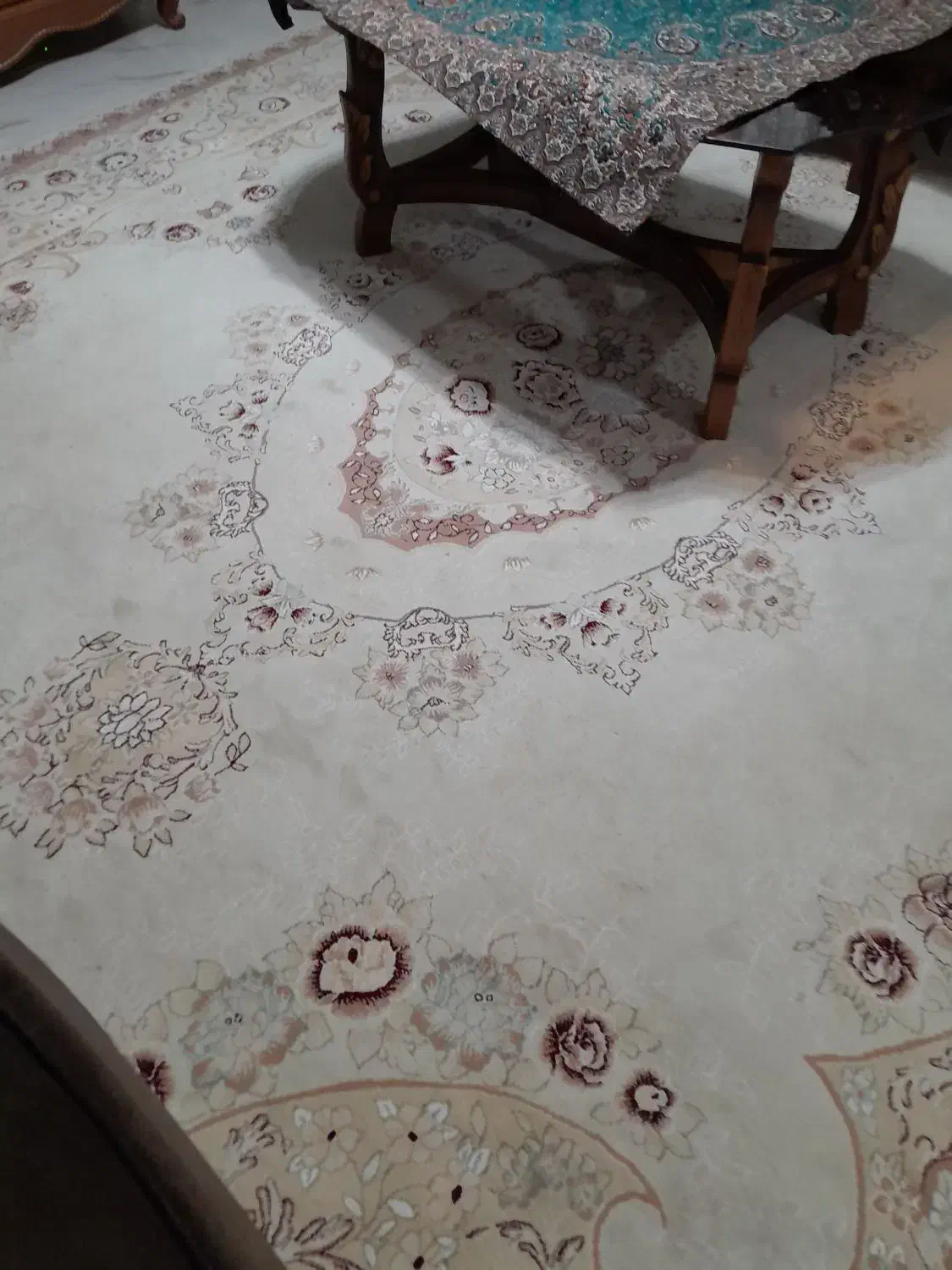 فرش ۱۲ متری ۲عدد و کناره ۲عدد|فرش|چهارباغ, |دیوار