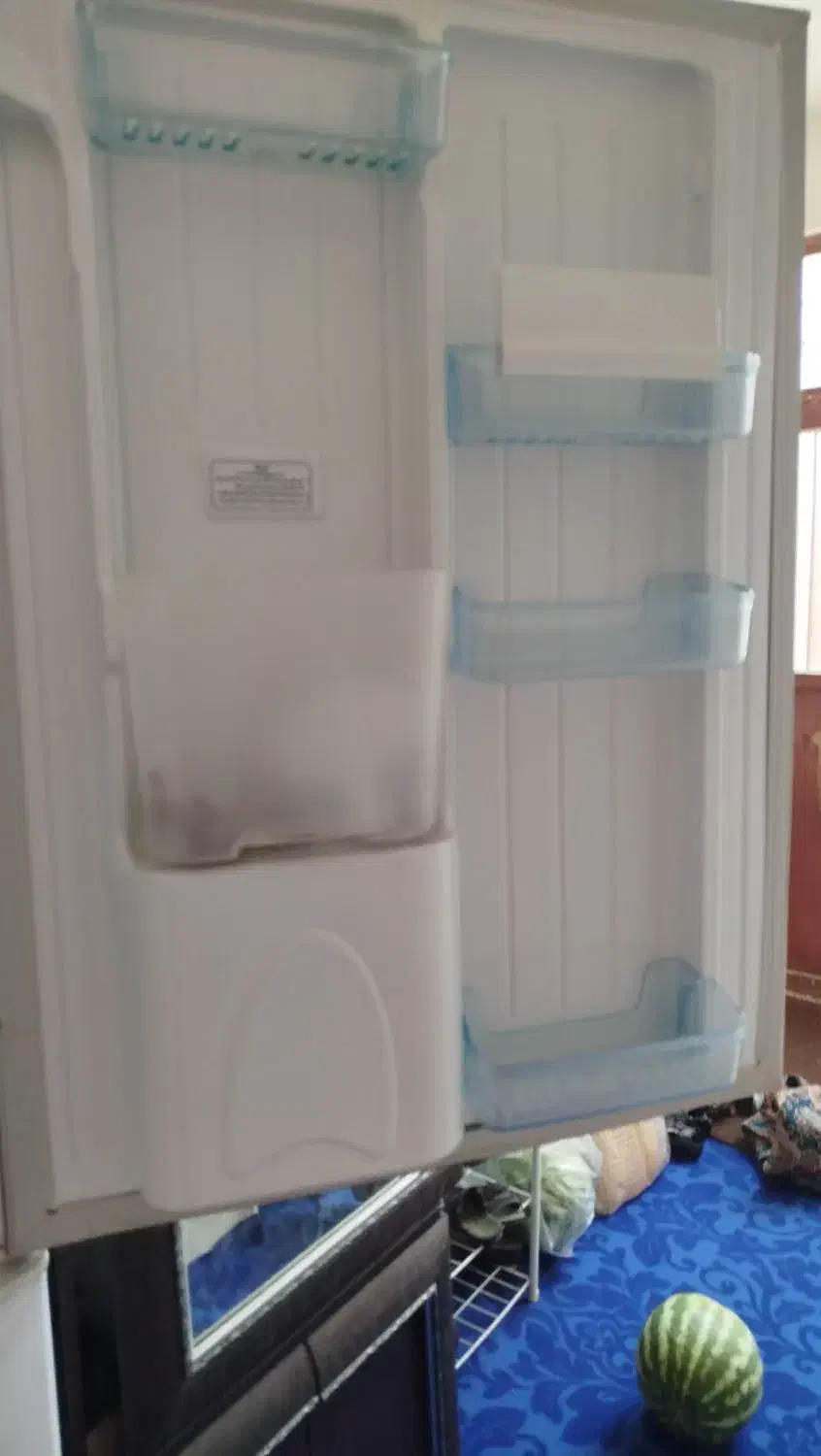 یخچال نیمه فریزر سوزان|یخچال و فریزر|بستان آباد, |دیوار