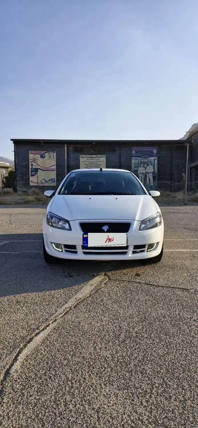 رانا پلاس ارتقاء یافته|خودرو سواری و وانت|اصفهان, جلفا|دیوار