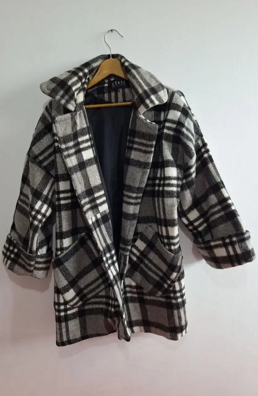 پالتو چهارخونه ضخیم|لباس|لاهیجان, بوجایه|دیوار