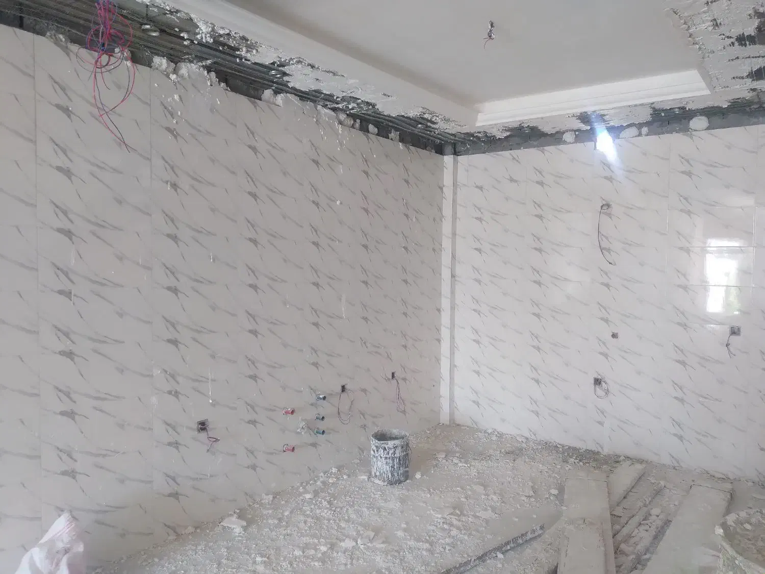 خدمات کاشی و سرامیک پذیرفته میشود|خدمات پیشه و مهارت|پاکدشت, پاکدشت (مامازند)|دیوار