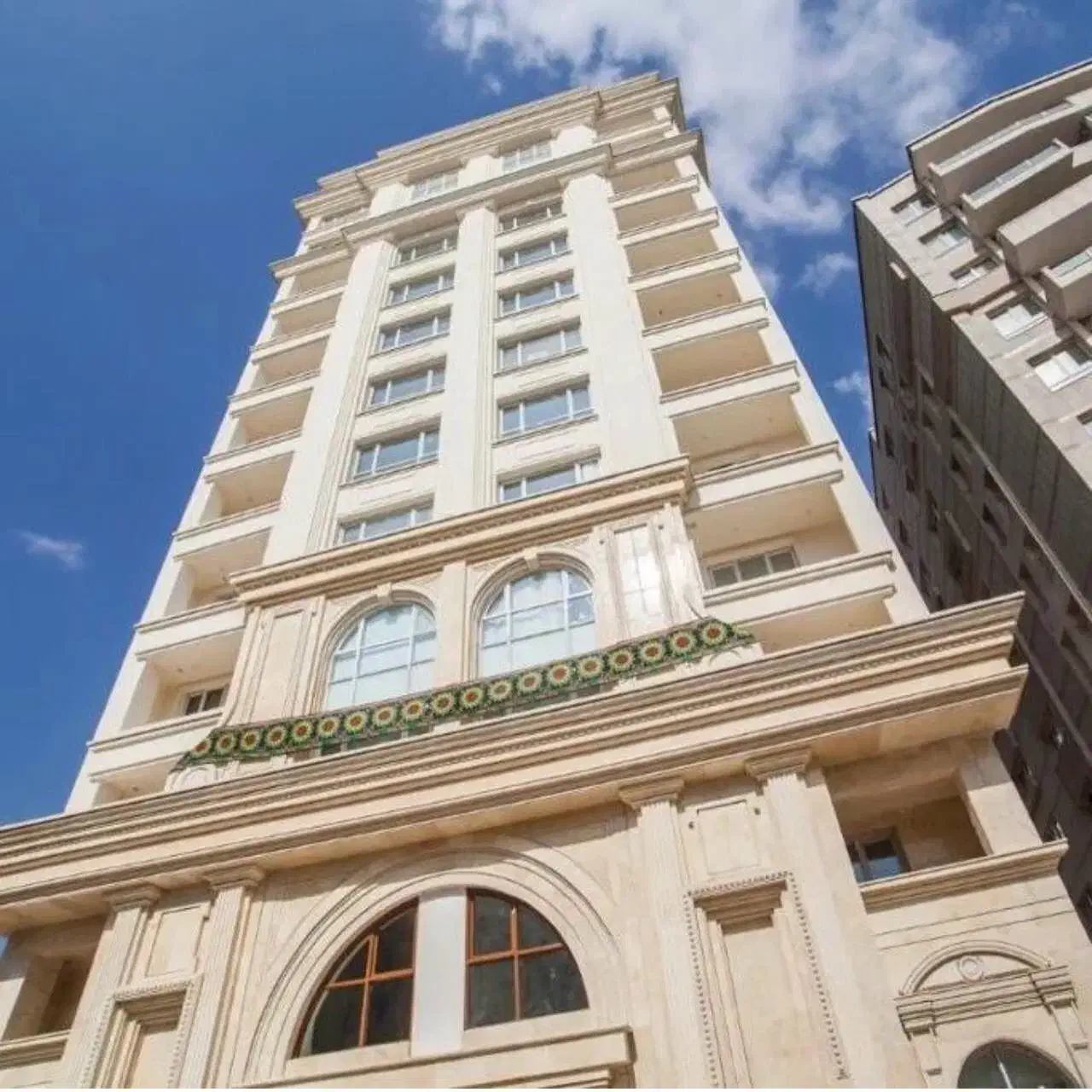 ۳۰۰متر/۴خواب/سوئیت مجزا/تکواحدی|فروش آپارتمان|تهران, دروس|دیوار