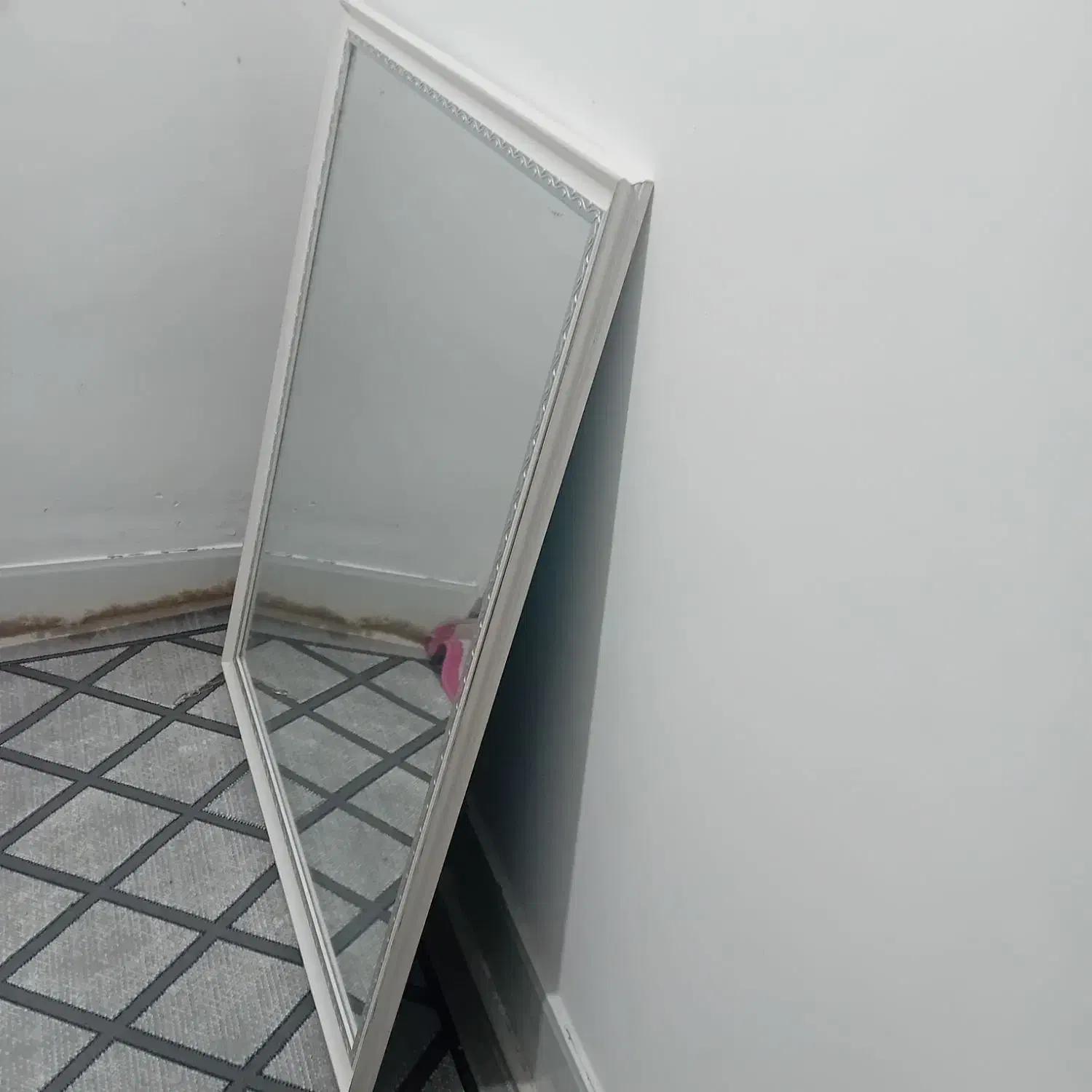 100000|آینه|نیشابور, گنبد سبز|دیوار