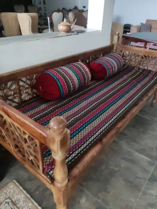 تخت سنتی|صندلی و نیمکت|فردیس, سرحد آباد|دیوار