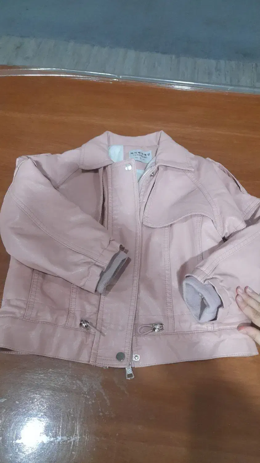 کاپشن دخترانه ۶سال|کفش و لباس بچه|بندر ماهشهر, |دیوار