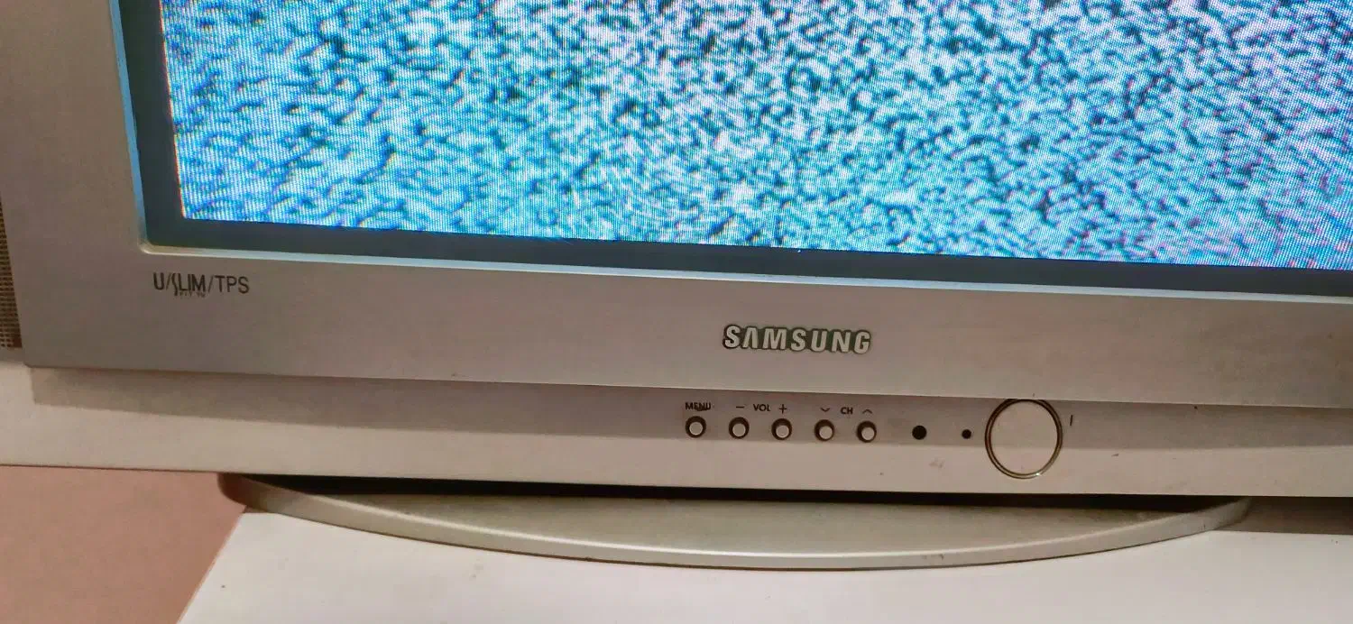 تلویزیون سامسونگ ۲۱ اینچ سالم|تلویزیون و پروژکتور|رشت, دروازه لاکان|دیوار