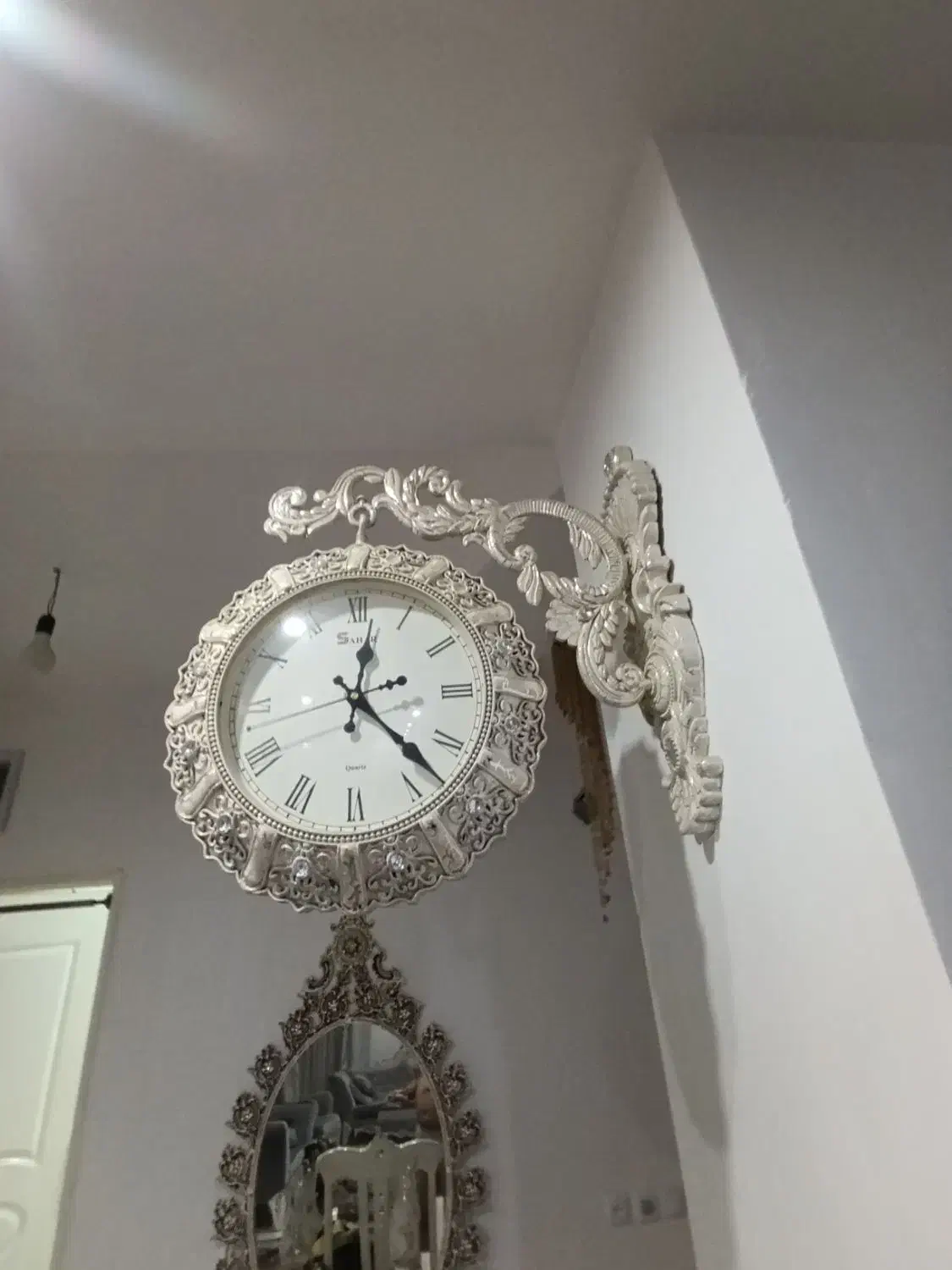 ساعت دیواری دوطرفه|ساعت دیواری و تزئینی|مشکین‌دشت, |دیوار