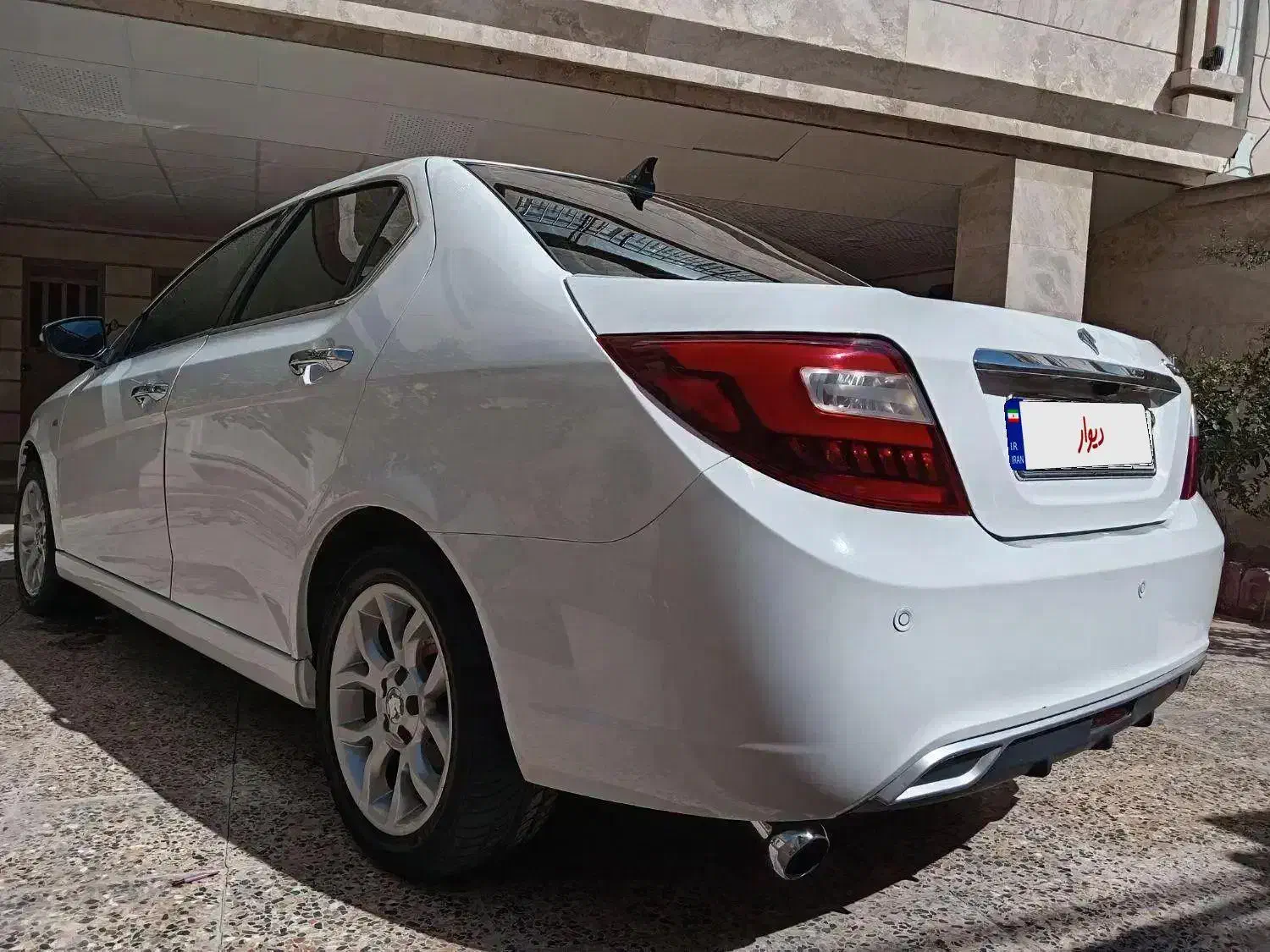 دنا پلاس اتومات توربو تمام فابریک بدون نقطه|خودرو سواری و وانت|شیراز, شهرک کوثر|دیوار