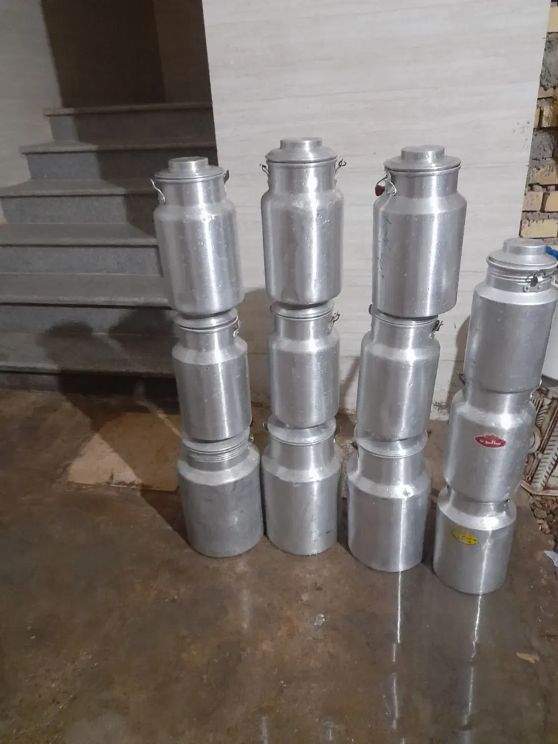 ظرف المینومی پنج کیلوی و ده کیلوی|ظروف نگهدارنده، پلاستیکی، یکبارمصرف|گنبد کاووس, |دیوار