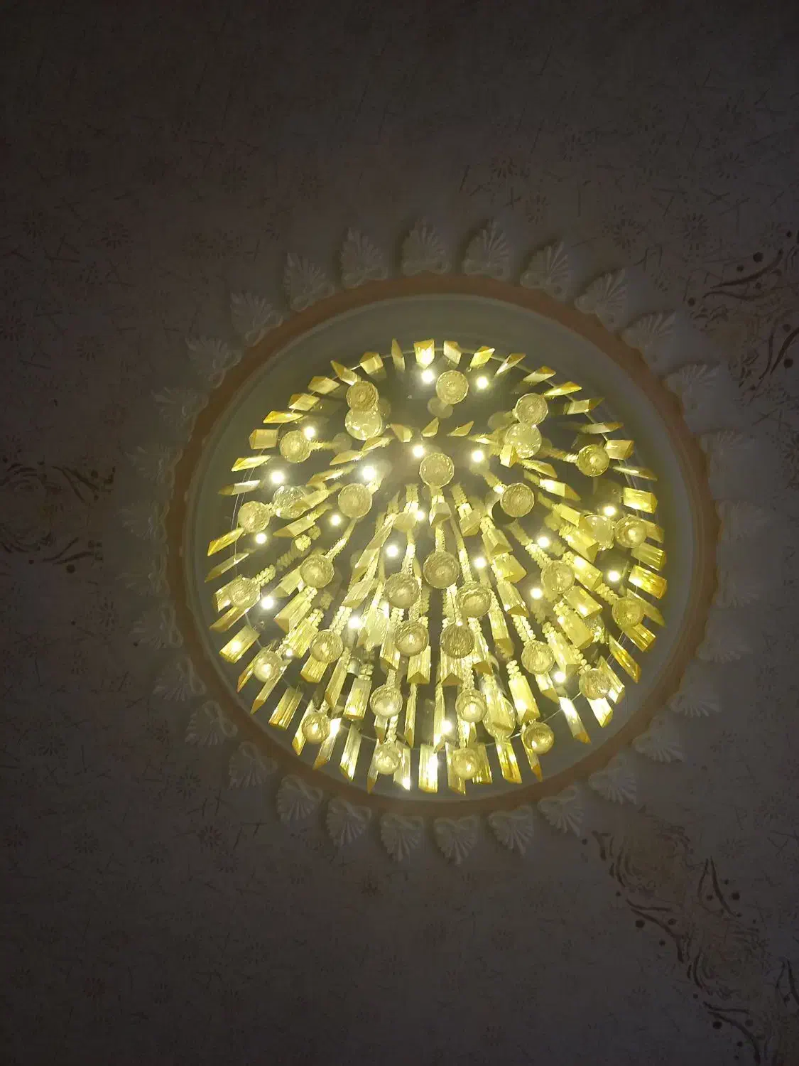 لوستر|لوستر و چراغ آویز|همدان, |دیوار