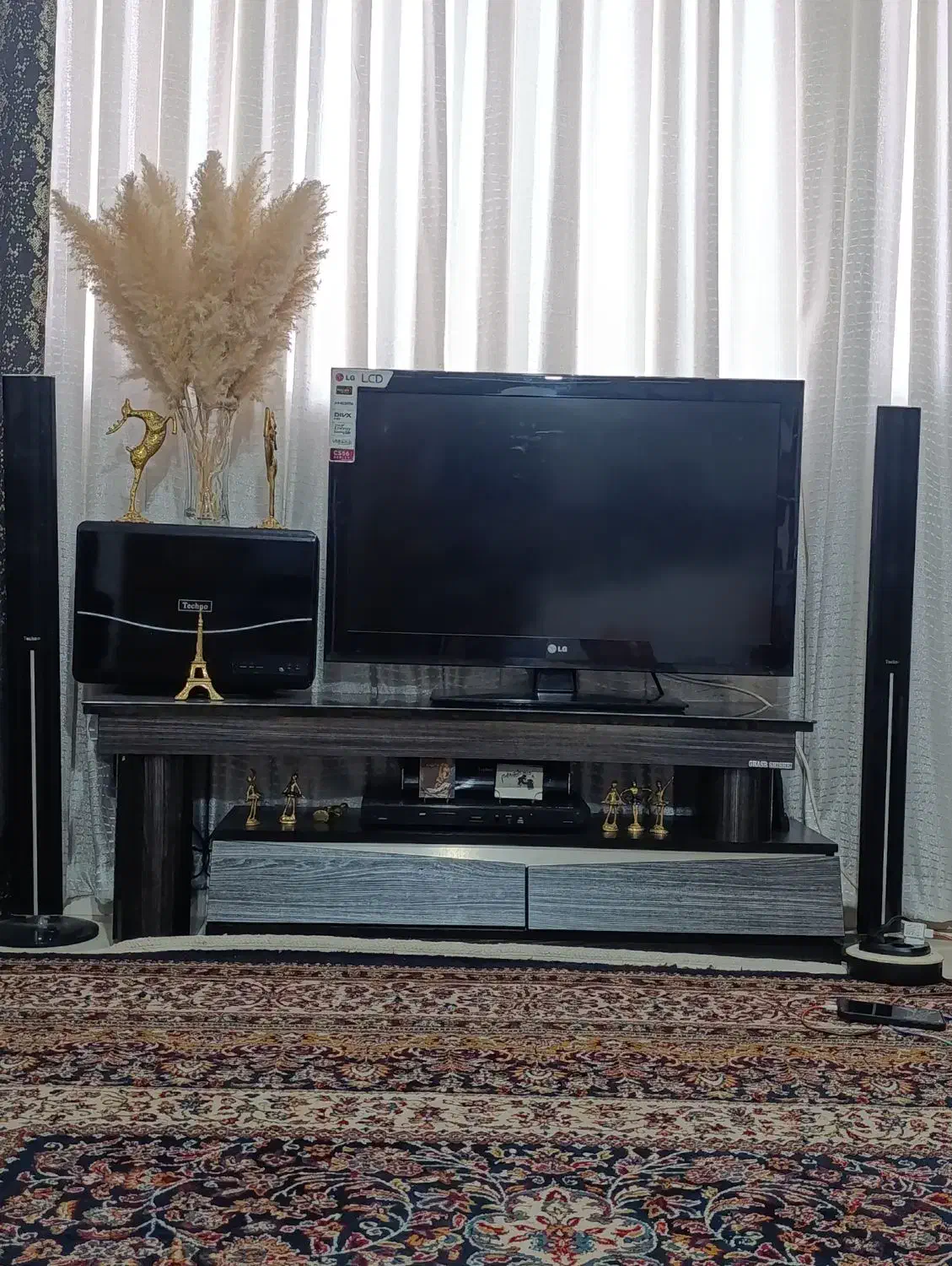 تلویزیون|تلویزیون و پروژکتور|شریف‌آباد, |دیوار